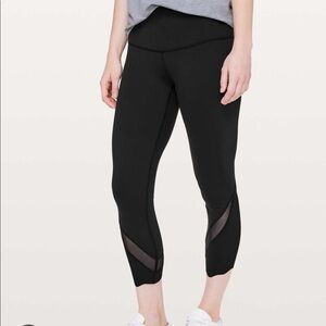 Lululemon Wunder Under Crop 23” HR Scallop